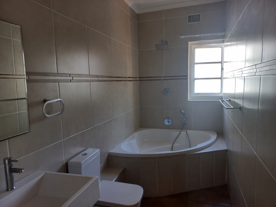 To Let 5 Bedroom Property for Rent in Morningside KwaZulu-Natal
