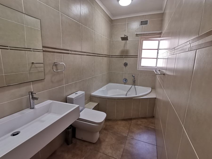 To Let 5 Bedroom Property for Rent in Morningside KwaZulu-Natal
