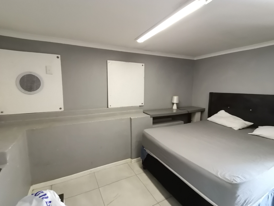 To Let 5 Bedroom Property for Rent in Morningside KwaZulu-Natal