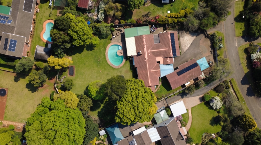 5 Bedroom Property for Sale in Mountain Homes KwaZulu-Natal