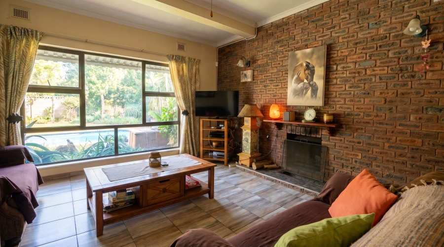5 Bedroom Property for Sale in Mountain Homes KwaZulu-Natal