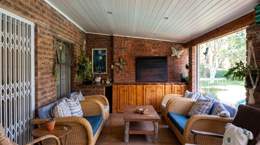 5 Bedroom Property for Sale in Mountain Homes KwaZulu-Natal