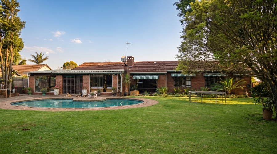 5 Bedroom Property for Sale in Mountain Homes KwaZulu-Natal