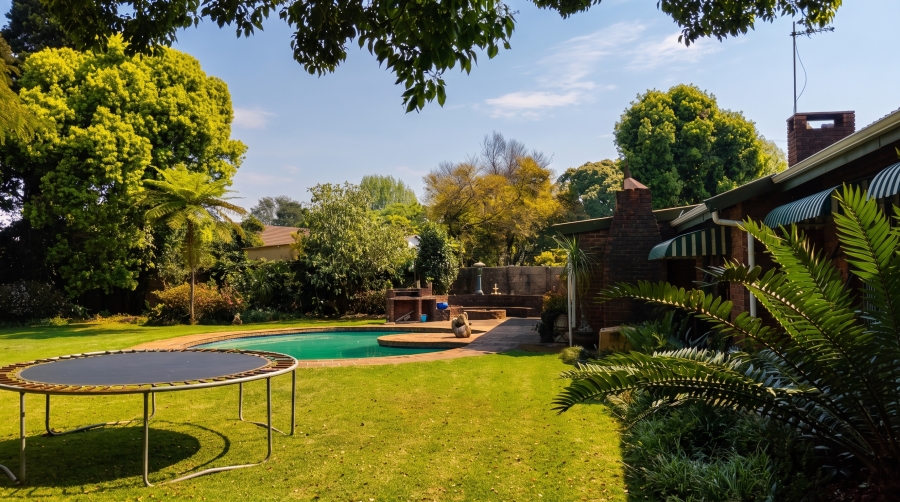 5 Bedroom Property for Sale in Mountain Homes KwaZulu-Natal