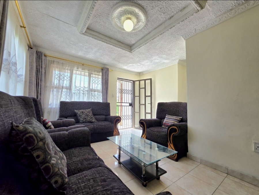 3 Bedroom Property for Sale in Lovu KwaZulu-Natal