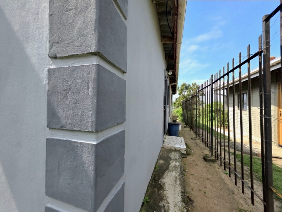 3 Bedroom Property for Sale in Lovu KwaZulu-Natal