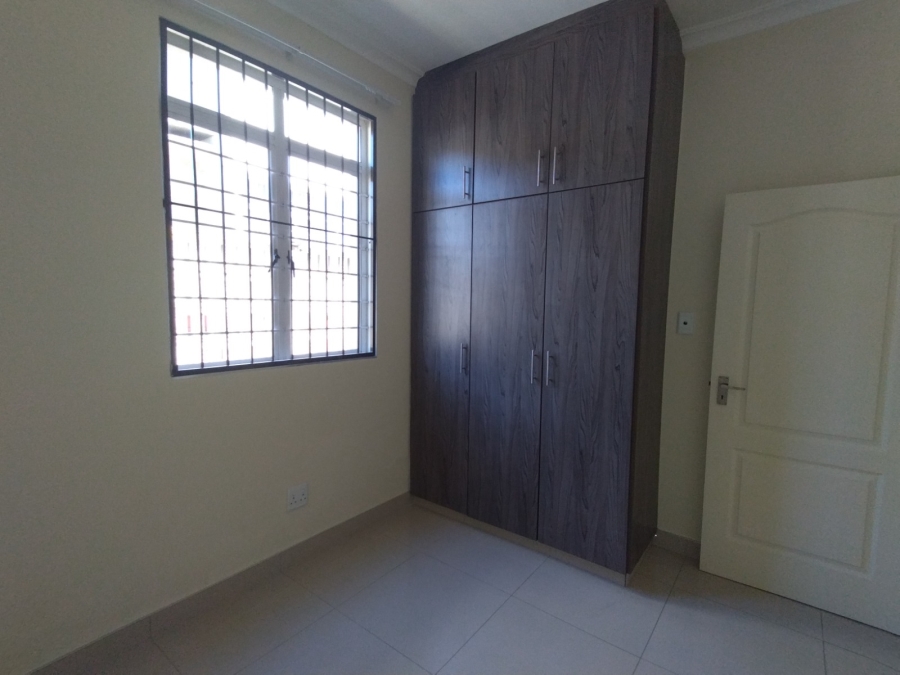 To Let 2 Bedroom Property for Rent in Windermere KwaZulu-Natal