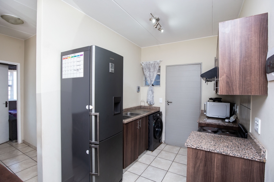 To Let 2 Bedroom Property for Rent in Bridge City KwaZulu-Natal