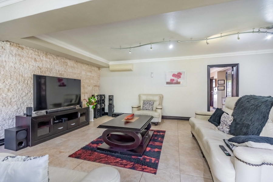 5 Bedroom Property for Sale in Westville Central KwaZulu-Natal