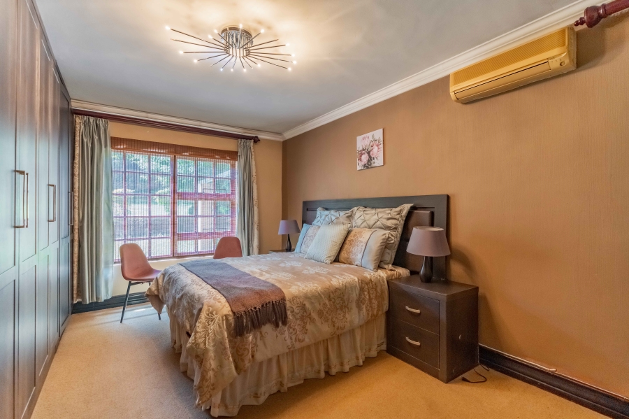 5 Bedroom Property for Sale in Westville Central KwaZulu-Natal