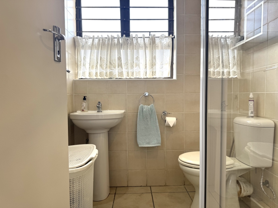2 Bedroom Property for Sale in Scottburgh South KwaZulu-Natal