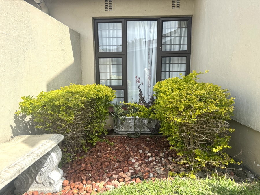 2 Bedroom Property for Sale in Scottburgh South KwaZulu-Natal