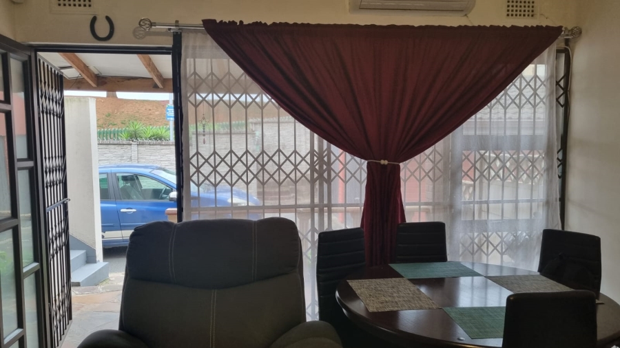 2 Bedroom Property for Sale in Escombe KwaZulu-Natal