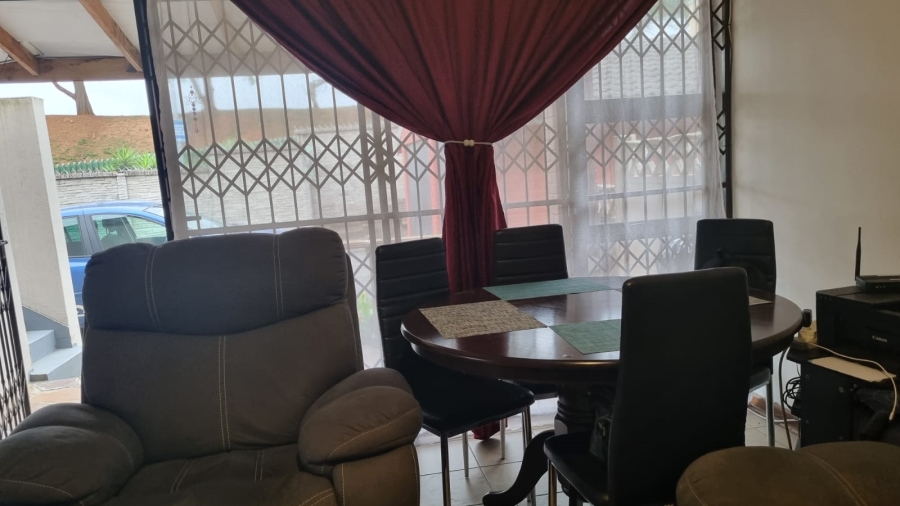 2 Bedroom Property for Sale in Escombe KwaZulu-Natal