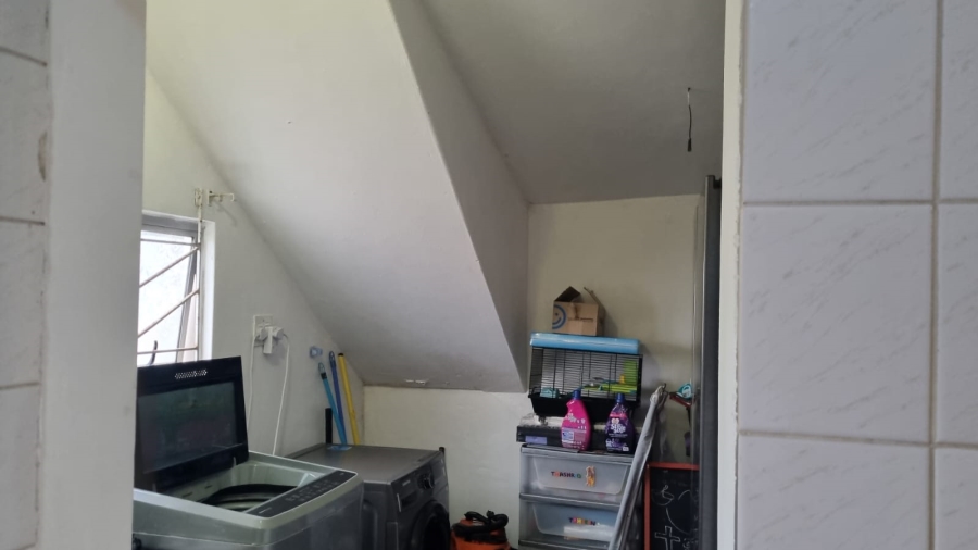 2 Bedroom Property for Sale in Escombe KwaZulu-Natal
