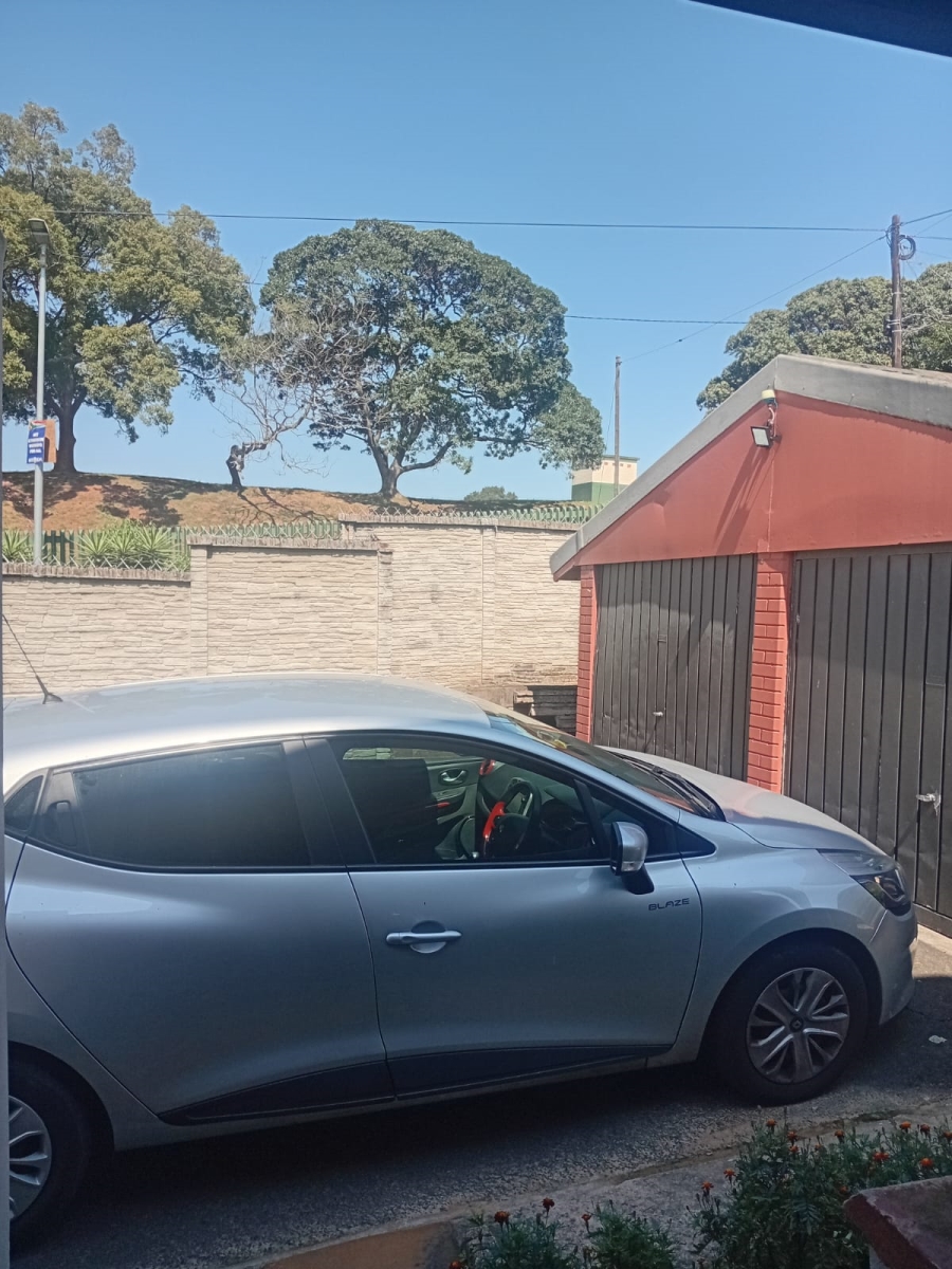 2 Bedroom Property for Sale in Escombe KwaZulu-Natal