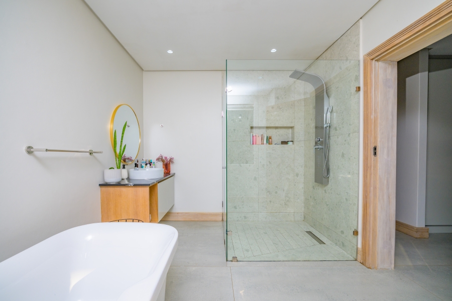 5 Bedroom Property for Sale in Simbithi Eco Estate KwaZulu-Natal