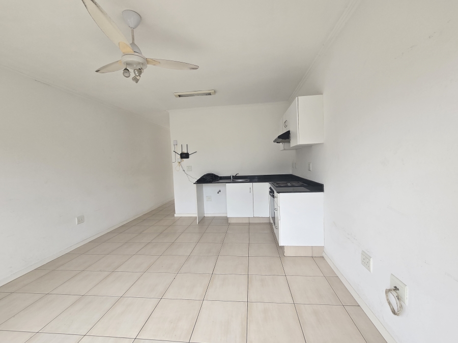 To Let 1 Bedroom Property for Rent in Manor Estates KwaZulu-Natal