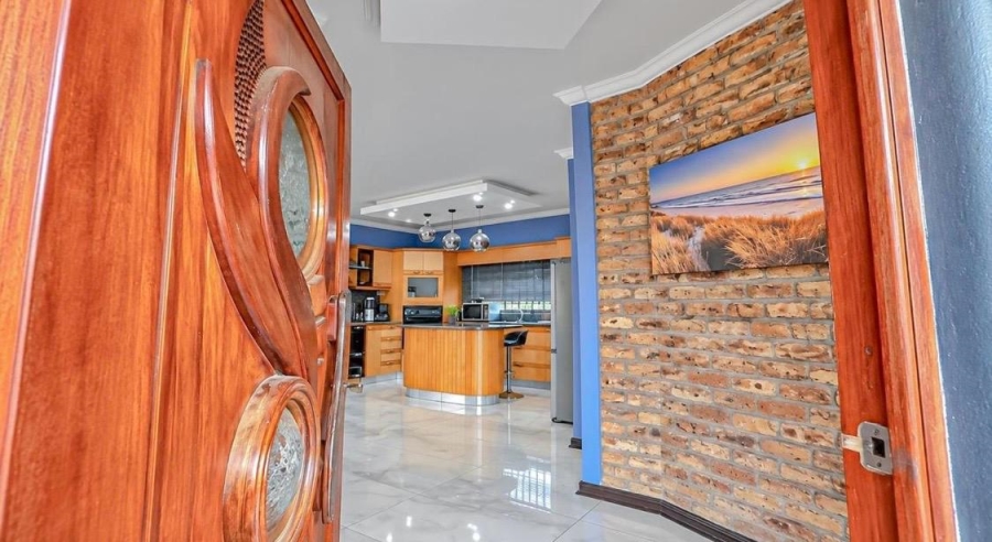 3 Bedroom Property for Sale in Meer En See KwaZulu-Natal