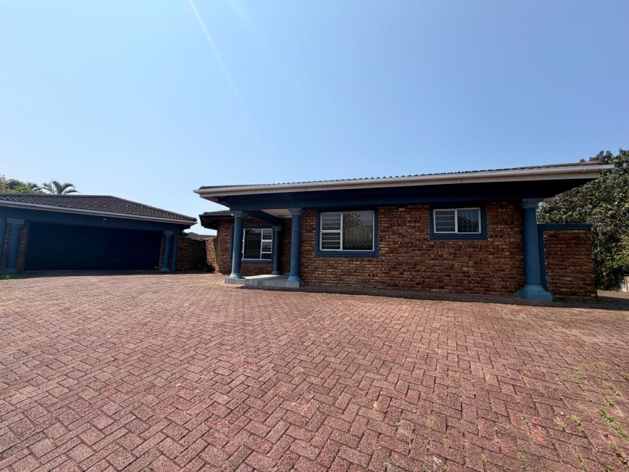 3 Bedroom Property for Sale in Meer En See KwaZulu-Natal