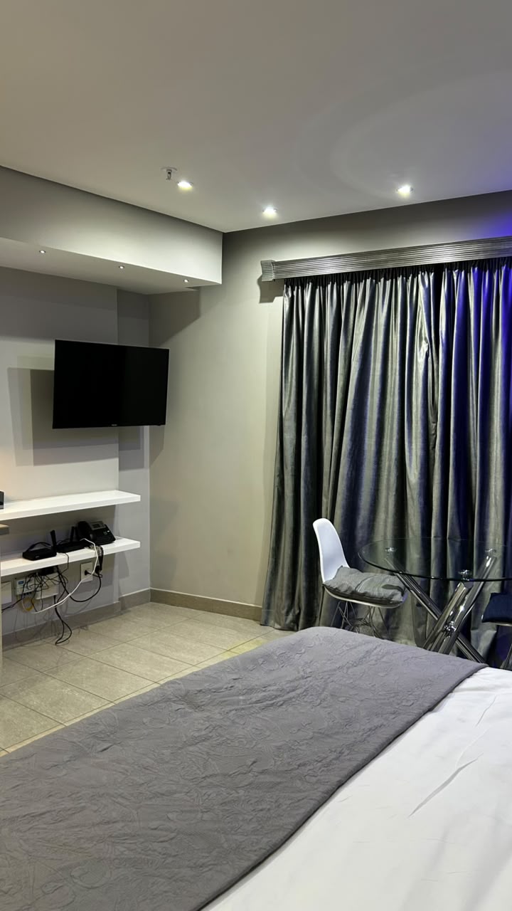 To Let 1 Bedroom Property for Rent in Umhlanga KwaZulu-Natal
