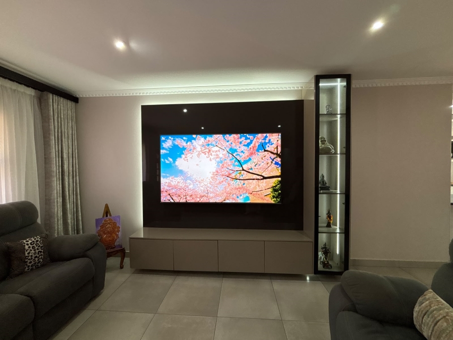 3 Bedroom Property for Sale in Somerset Park KwaZulu-Natal