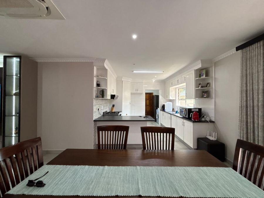 3 Bedroom Property for Sale in Somerset Park KwaZulu-Natal