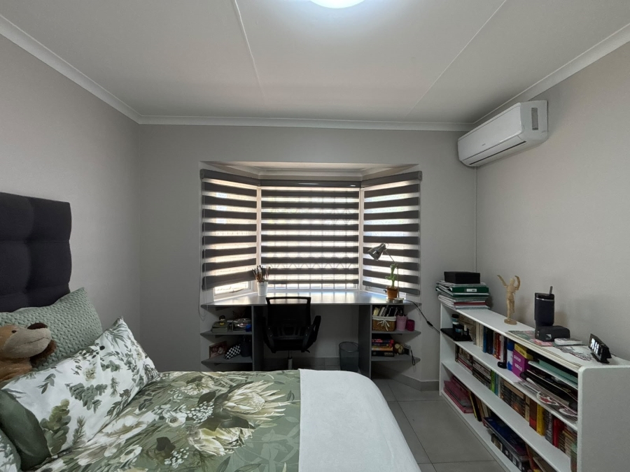 3 Bedroom Property for Sale in Somerset Park KwaZulu-Natal