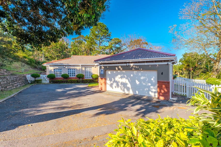 3 Bedroom Property for Sale in Chiltern Hills KwaZulu-Natal