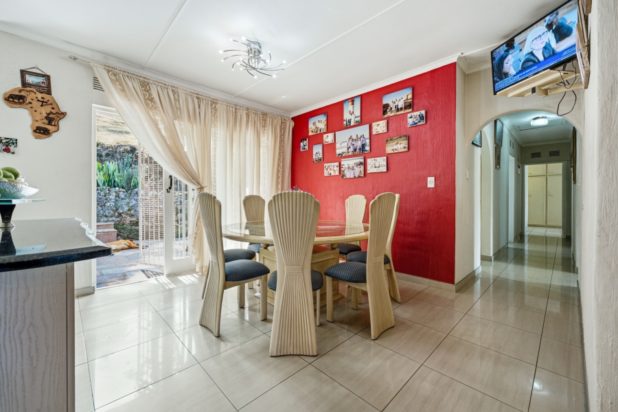 4 Bedroom Property for Sale in Atholl Heights KwaZulu-Natal
