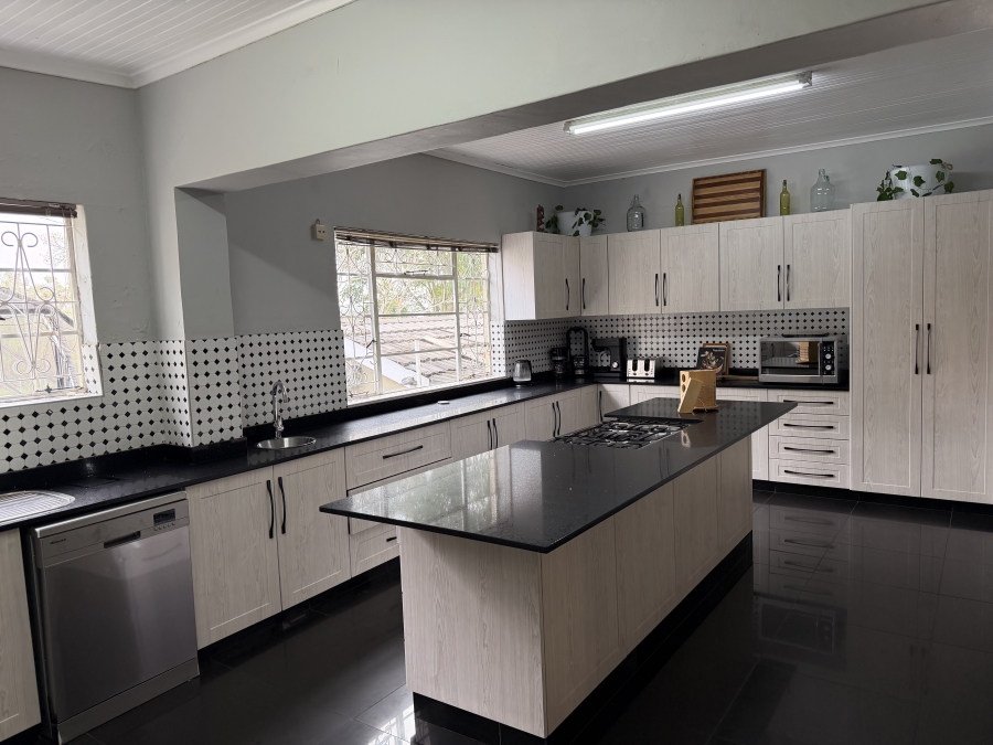 14 Bedroom Property for Sale in Ashburton KwaZulu-Natal