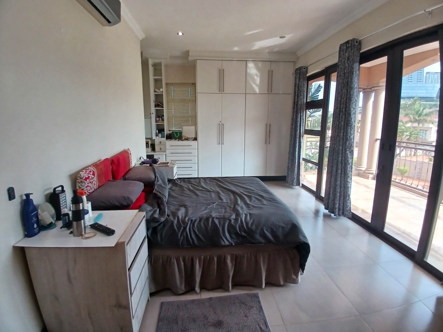 5 Bedroom Property for Sale in Umhlanga Ridge KwaZulu-Natal