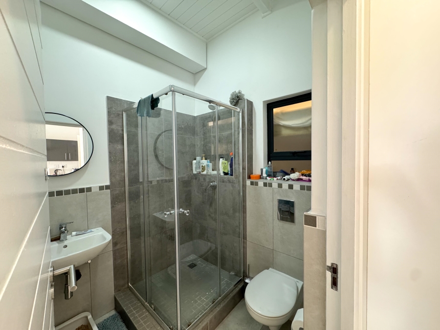 To Let 1 Bedroom Property for Rent in Umhlanga Ridge KwaZulu-Natal