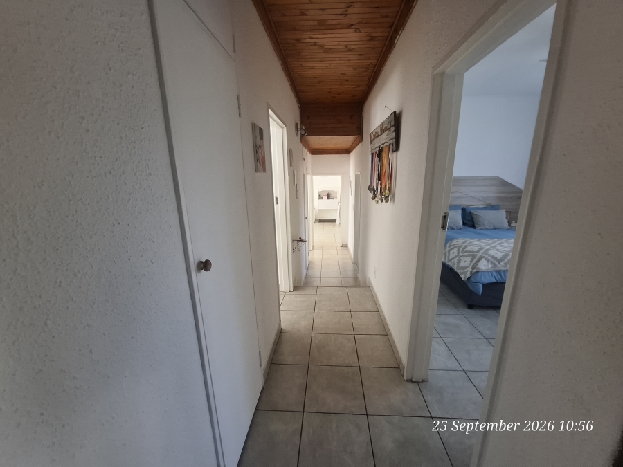 4 Bedroom Property for Sale in Huttenheights KwaZulu-Natal