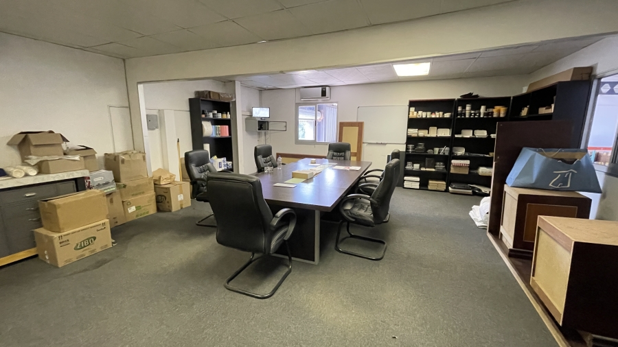 To Let Commercial Property for Rent in Mount Edgecombe KwaZulu-Natal