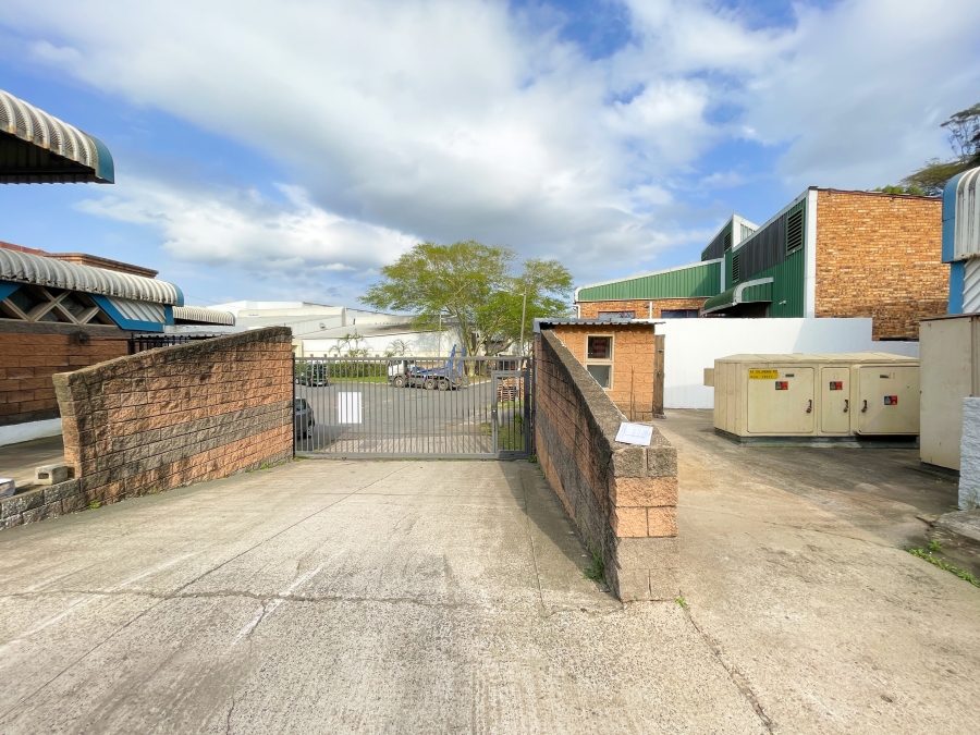 To Let Commercial Property for Rent in Glen Anil KwaZulu-Natal