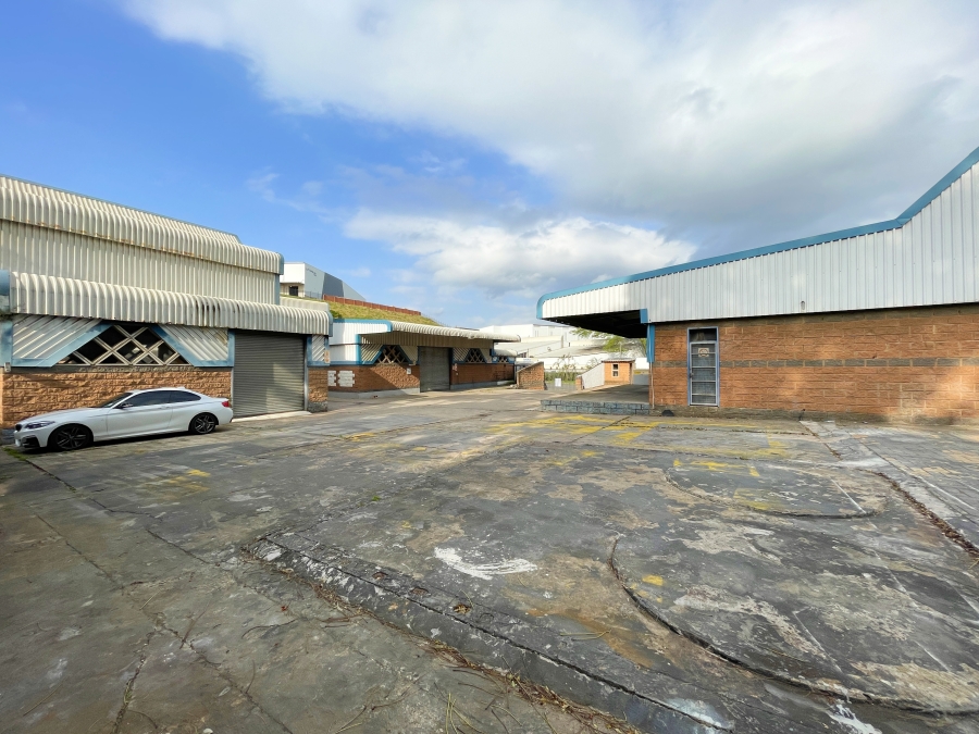 To Let Commercial Property for Rent in Glen Anil KwaZulu-Natal