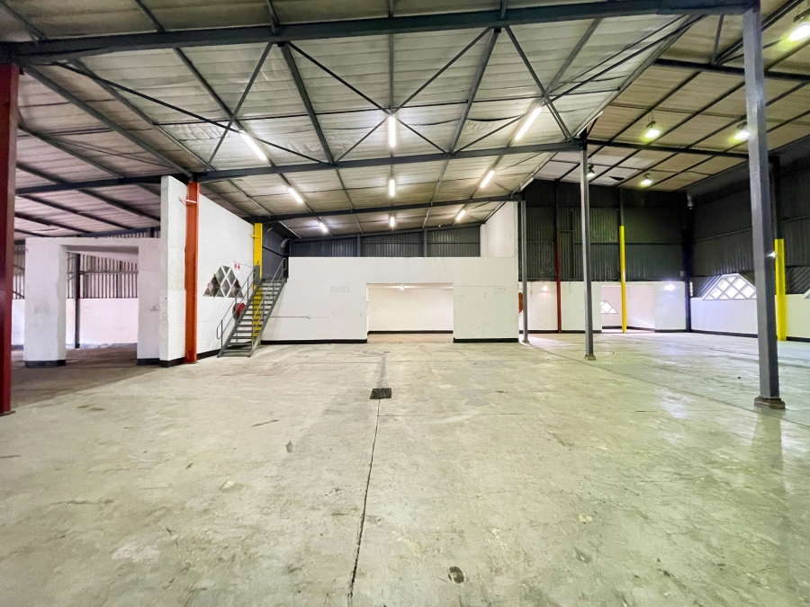To Let Commercial Property for Rent in Glen Anil KwaZulu-Natal