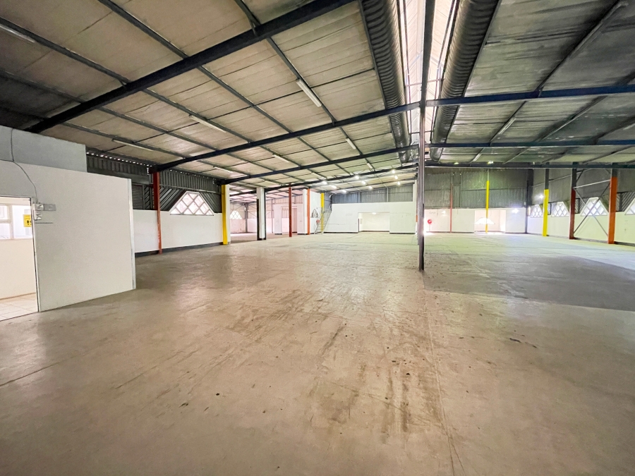 To Let Commercial Property for Rent in Glen Anil KwaZulu-Natal