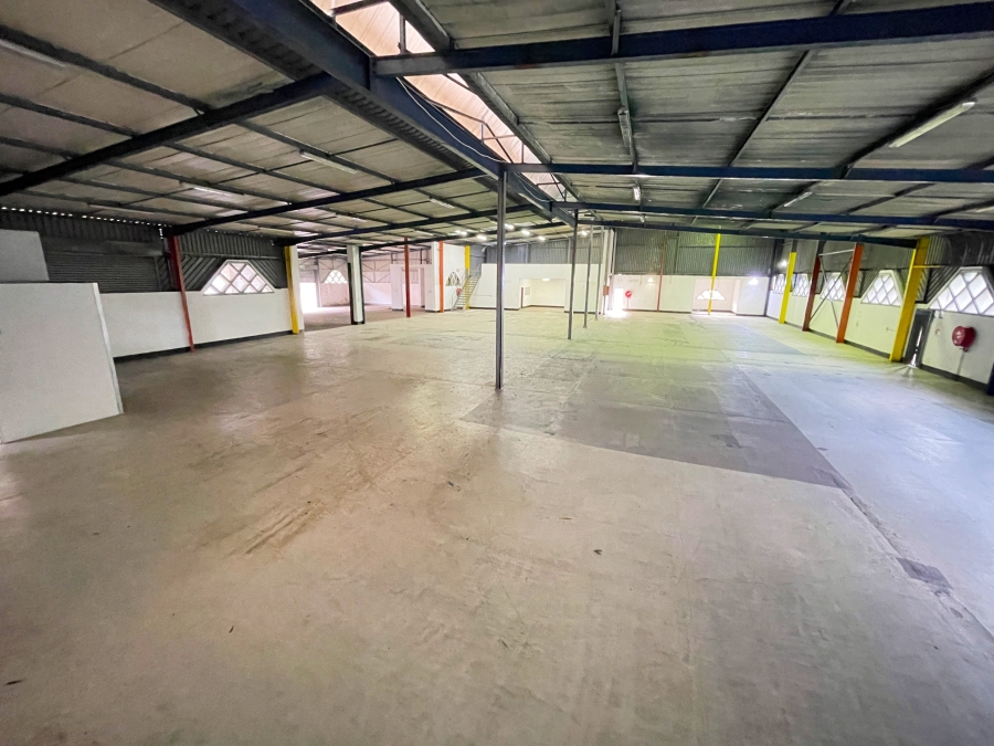 To Let Commercial Property for Rent in Glen Anil KwaZulu-Natal
