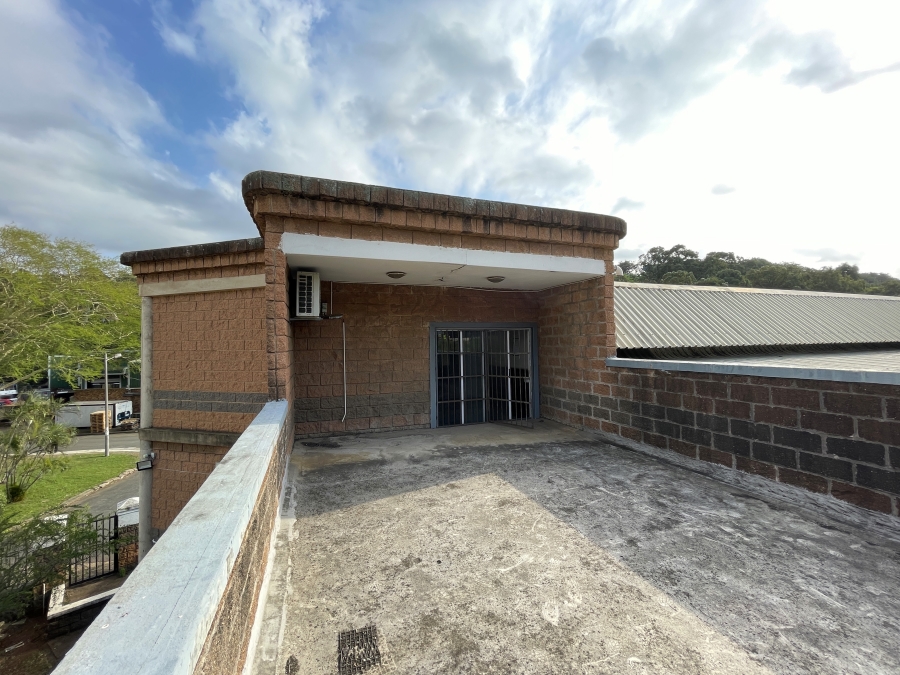 To Let Commercial Property for Rent in Glen Anil KwaZulu-Natal