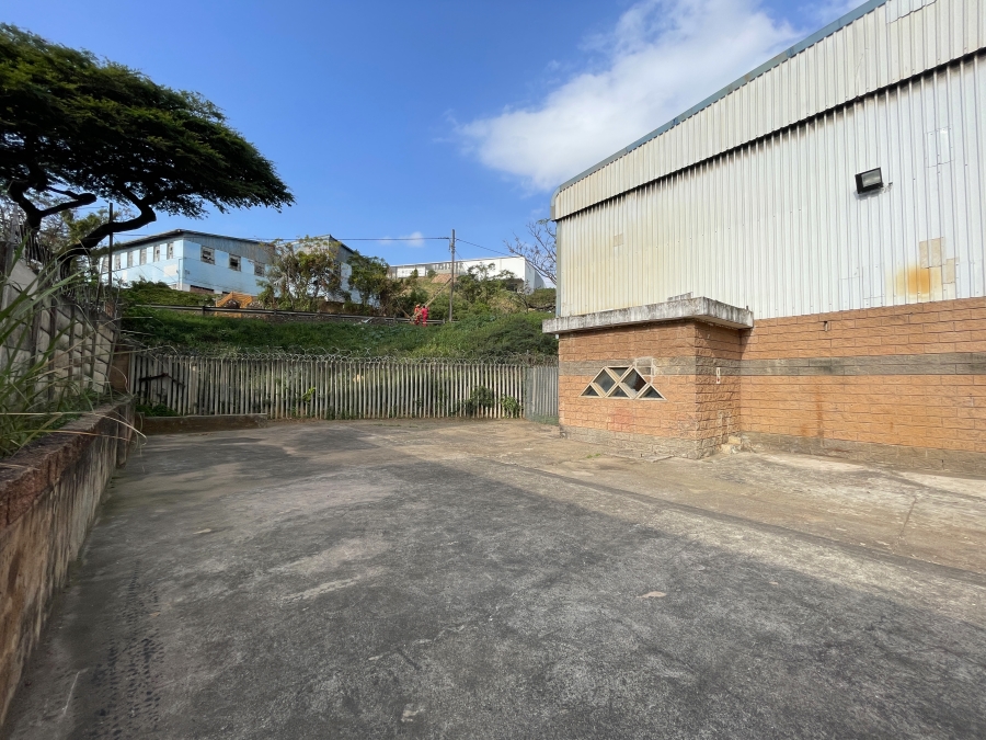 To Let Commercial Property for Rent in Glen Anil KwaZulu-Natal