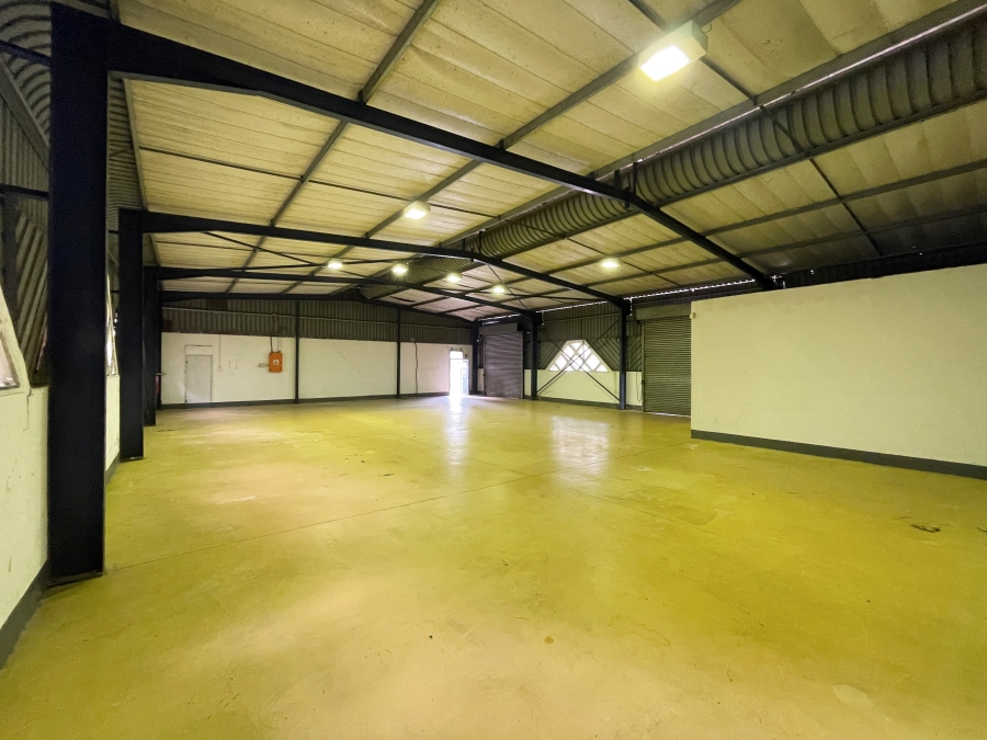 To Let Commercial Property for Rent in Glen Anil KwaZulu-Natal