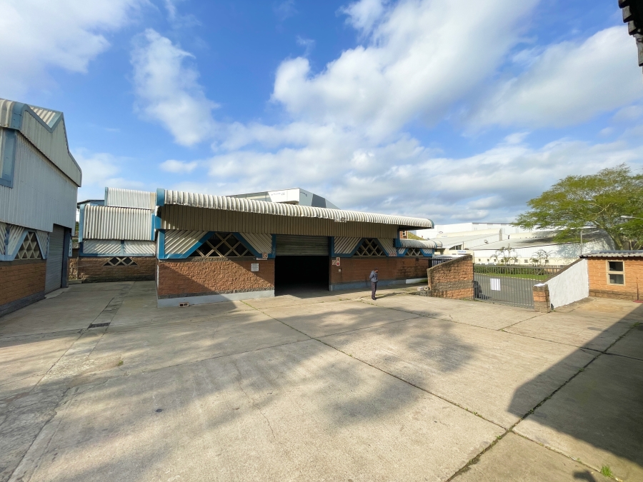 To Let Commercial Property for Rent in Glen Anil KwaZulu-Natal