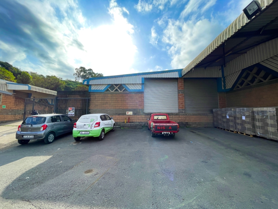 To Let Commercial Property for Rent in Glen Anil KwaZulu-Natal