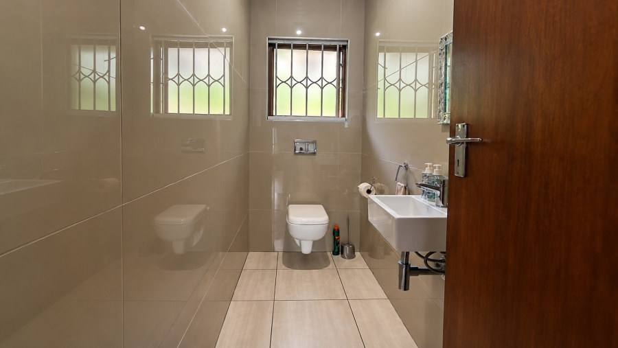 4 Bedroom Property for Sale in Westbrook KwaZulu-Natal