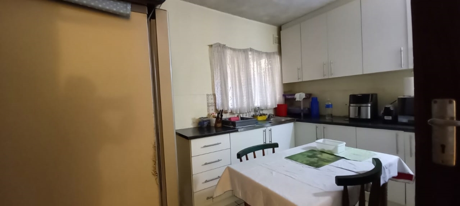 5 Bedroom Property for Sale in Shallcross KwaZulu-Natal