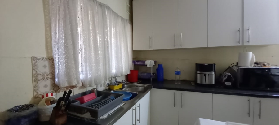 5 Bedroom Property for Sale in Shallcross KwaZulu-Natal