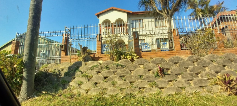 5 Bedroom Property for Sale in Shallcross KwaZulu-Natal