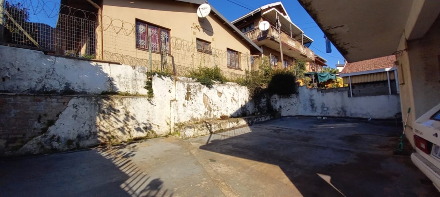 5 Bedroom Property for Sale in Shallcross KwaZulu-Natal